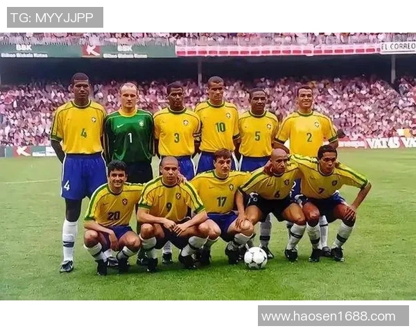 《82世界杯传奇球星回顾与精彩瞬间解析》 《82世界杯传奇球星回顾与精彩瞬间解析》