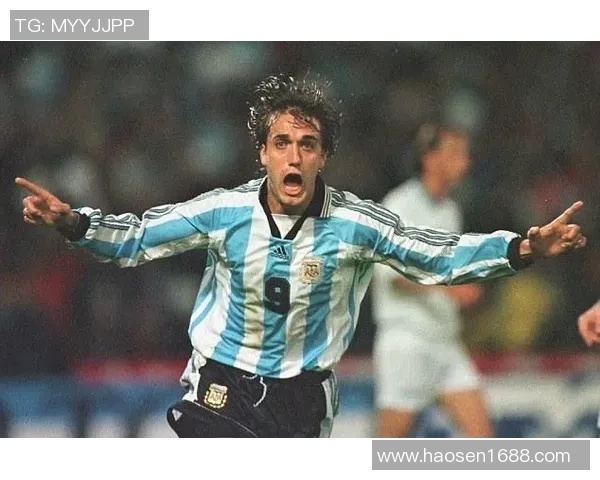 传奇射手巴蒂斯图塔:从阿根廷草地到全球足球舞台的璀璨星辰 传奇射手巴蒂斯图塔:从阿根廷草地到全球足球舞台的璀璨星辰