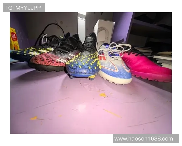 四大足球巨星穿着的顶级足球鞋盘点与评析 四大足球巨星穿着的顶级足球鞋盘点与评析