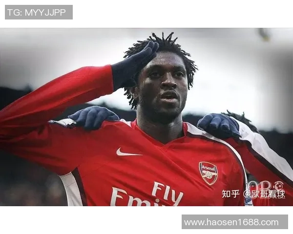 球星情感互动频频登场 足球场外的爱与激情故事 球星情感互动频频登场 足球场外的爱与激情故事